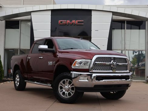 Used 2018 RAM 3500 Laramie w/ Cold Weather Group AWD/4WD image 1