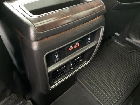 Used 2020 Nissan Murano Platinum w/ Cargo Package image 26