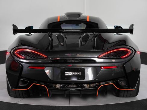 Used 2020 McLaren 620R image 9