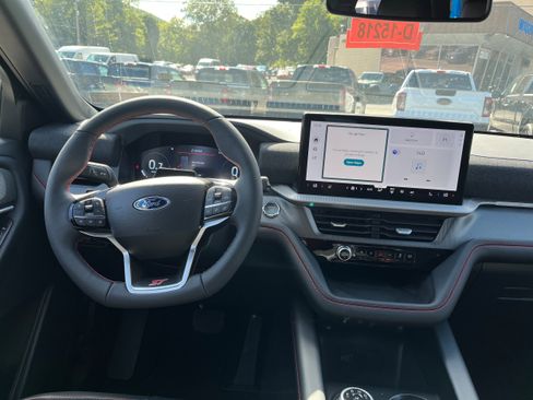 New 2026 Ford Explorer ST w/ Sun And Sound Package AWD/4WD image 16