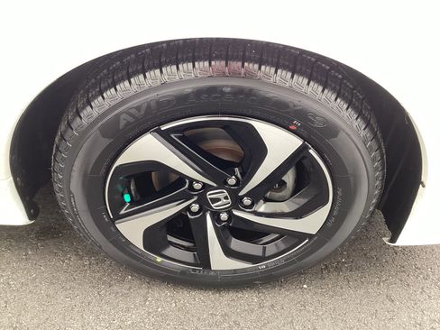 Used 2021 Honda Insight EX image 24