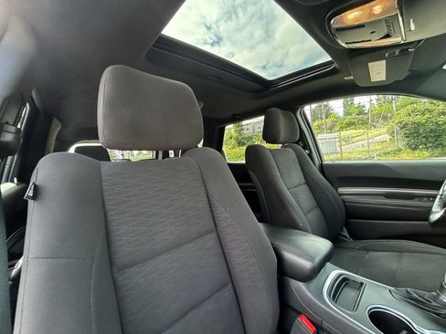 Used 2020 Dodge Durango SXT AWD/4WD image 28