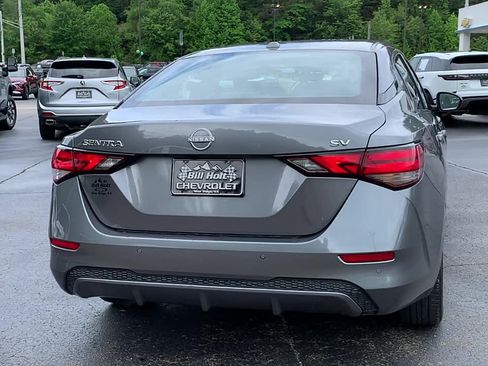 Used 2024 Nissan Sentra SV FWD image 3