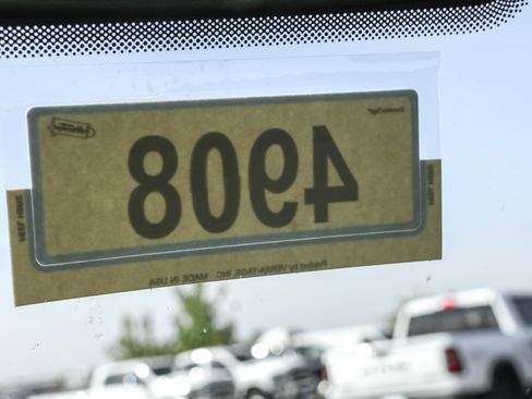 New 2025 Jeep Gladiator Rubicon w/ Convenience Group image 28