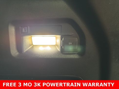 Used 2021 Ford Explorer XLT w/ Equipment Group 202A image 29