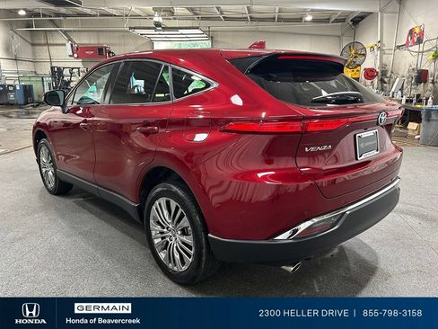 Used 2024 Toyota Venza Limited AWD/4WD image 6