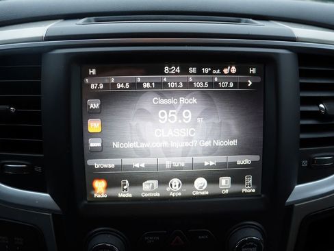 Used 2017 RAM 2500 Big Horn image 23