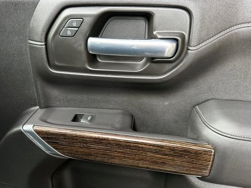 Certified 2020 GMC Sierra 1500 Elevation w/ Elevation Value Package image 21