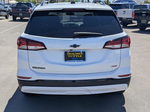 Used 2024 Chevrolet Equinox RS FWD image 3