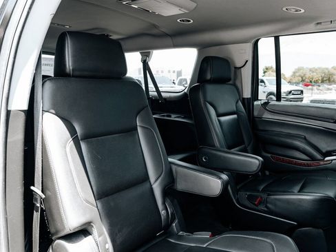 Used 2015 Chevrolet Suburban LTZ AWD/4WD image 58
