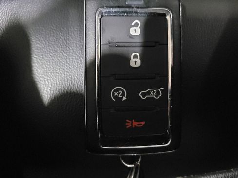 Used 2023 Jeep Grand Cherokee 4WD 4xe image 32