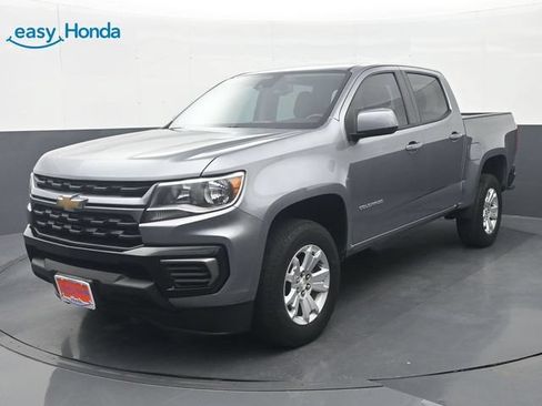 Used 2022 Chevrolet Colorado LT w/ Safety Package RWD image 3