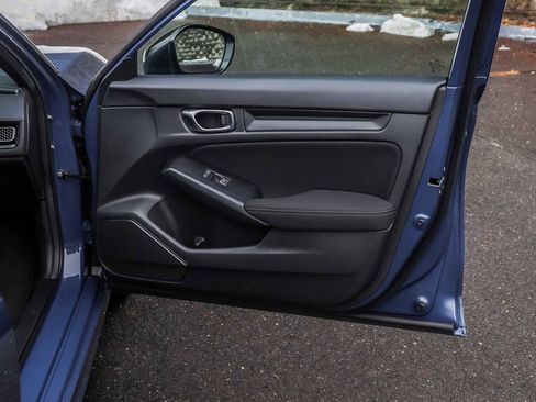 Used 2025 Honda Civic Sport image 14