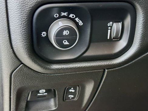 Used 2022 RAM 1500 Big Horn image 19