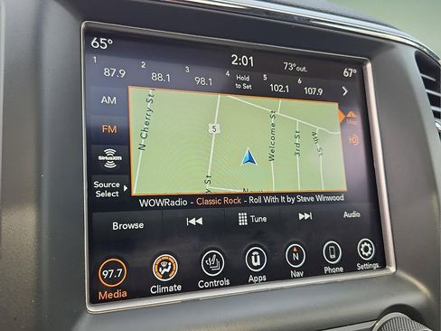 Used 2018 Jeep Grand Cherokee Limited image 19