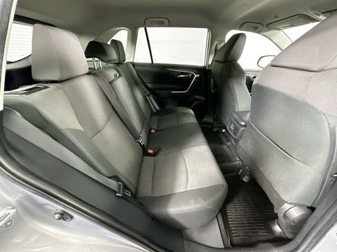 Used 2024 Toyota RAV4 XLE AWD/4WD image 25