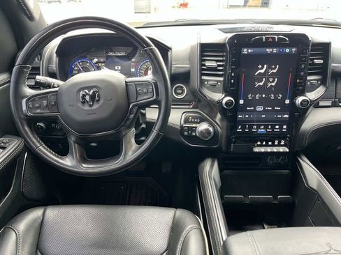 Used 2022 RAM 1500 Limited AWD/4WD image 16