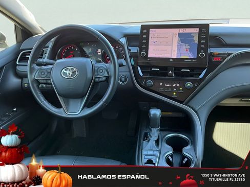 Used 2021 Toyota Camry XSE image 27