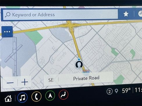 Used 2023 Chevrolet Traverse Premier image 13