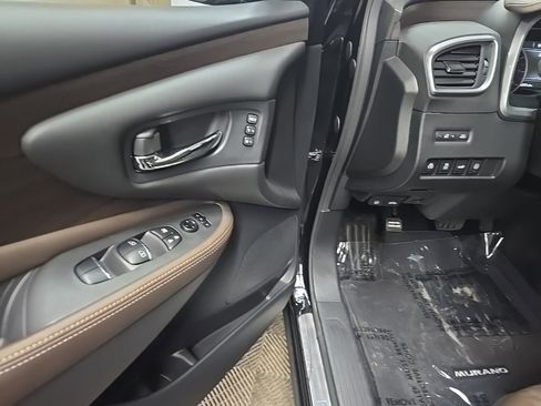 Used 2022 Nissan Murano Platinum w/ Cargo Package image 29