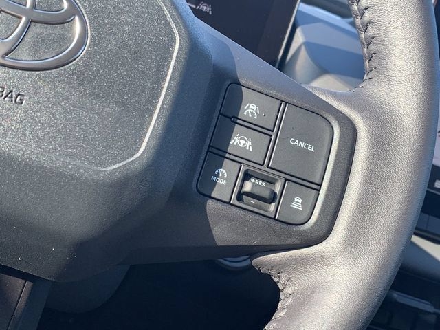 Used 2026 Toyota RAV4 XLE Premium AWD/4WD image 23