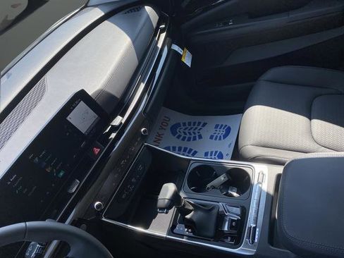 New 2026 Kia Carnival SX Prestige image 24