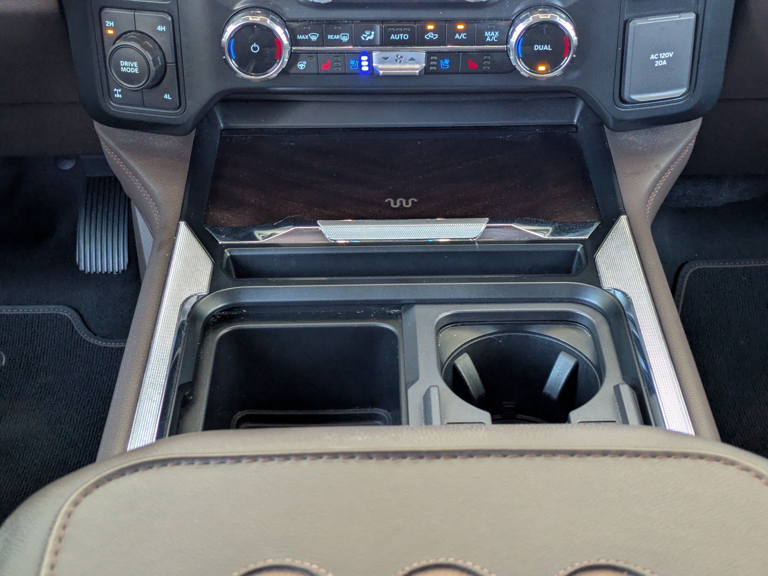 Certified 2023 Ford F350 King Ranch AWD/4WD image 20