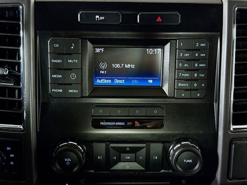 Used 2016 Ford F150 XLT image 13