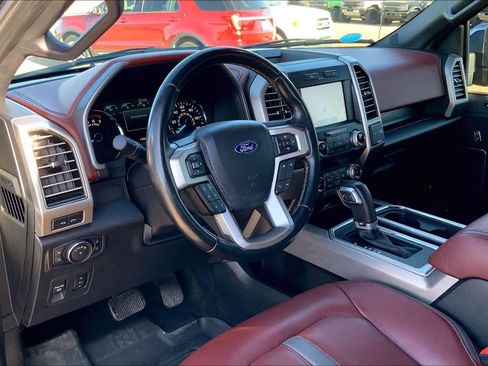 Used 2019 Ford F150 Platinum image 17