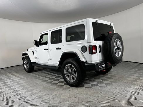 Used 2022 Jeep Wrangler Unlimited Sahara image 8