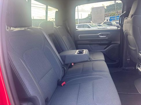 Used 2023 RAM 1500 Big Horn AWD/4WD image 25