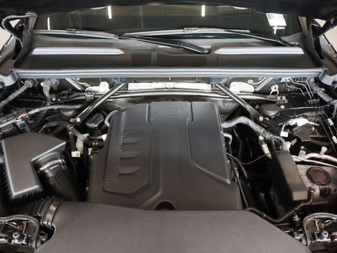 New 2025 Audi Q5 Premium Plus image 14