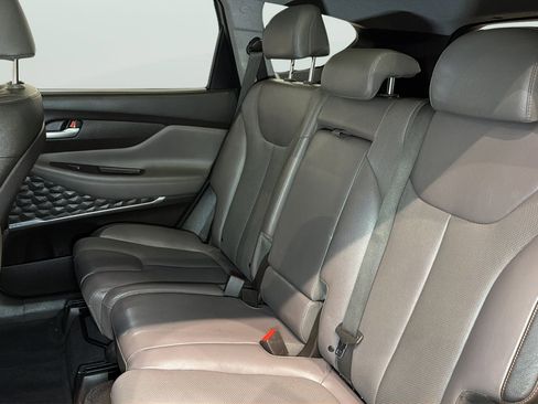 Used 2019 Hyundai Santa Fe Limited w/ Cargo Package image 33