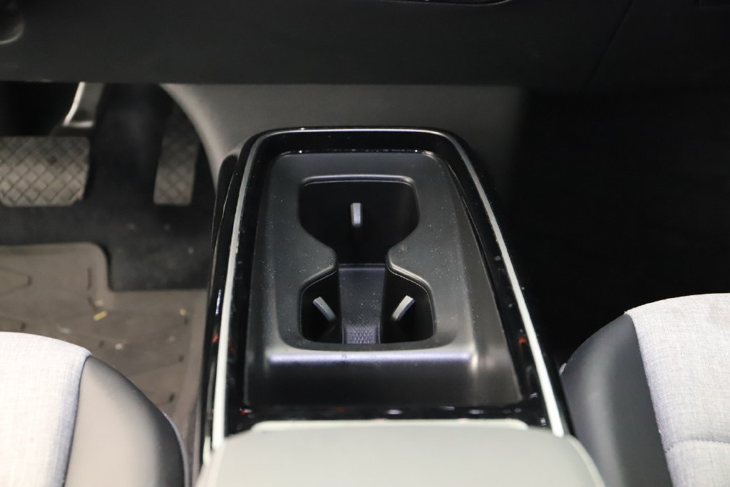 Used 2024 Volkswagen ID.4 2WD image 20
