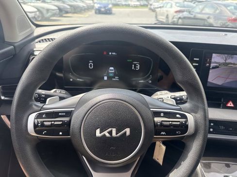 Used 2023 Kia Sportage LX AWD/4WD image 26