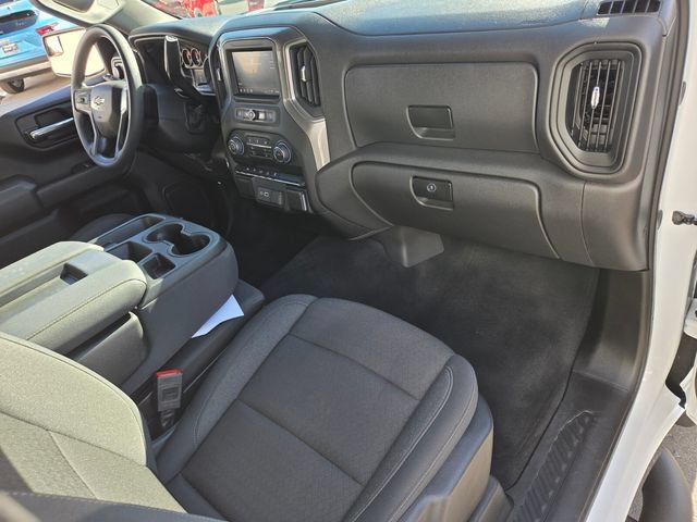 Certified 2025 Chevrolet Silverado 1500 Custom w/ Turbomax Blackout Package AWD/4WD image 16