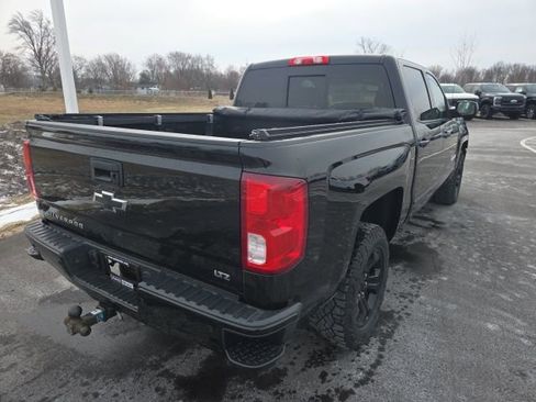 Used 2017 Chevrolet Silverado 1500 LTZ Z71 w/ LTZ Plus Package image 6