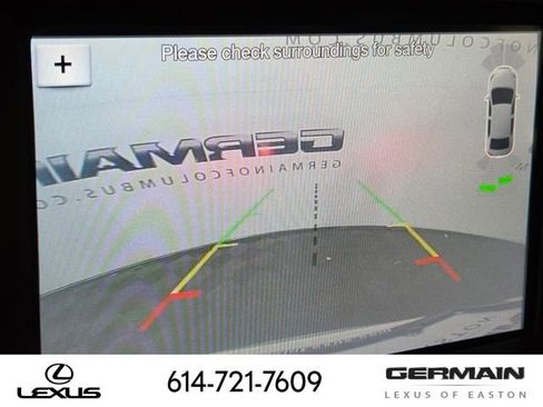 Used 2017 Ford Explorer XLT w/ Equipment Group 202A AWD/4WD image 32