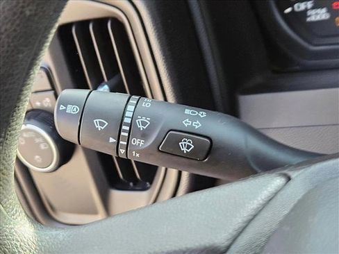 Used 2024 Chevrolet Silverado 1500 Custom image 13