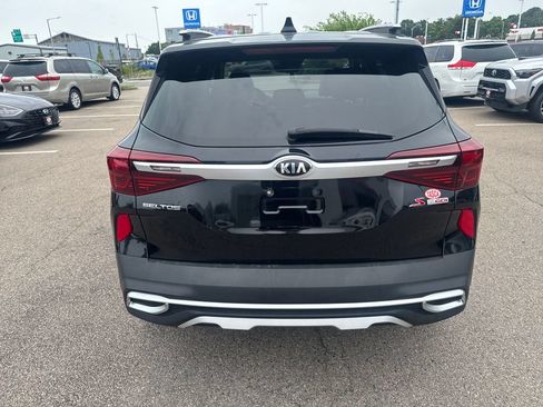 Used 2021 Kia Seltos S AWD/4WD image 6