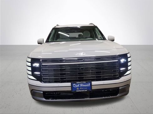 New 2026 Hyundai Palisade Limited image 3