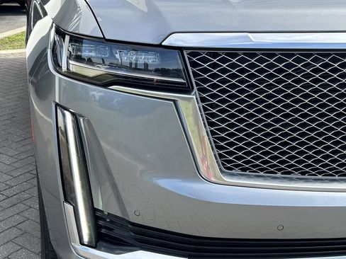 Used 2023 Cadillac Escalade ESV Premium Luxury Platinum w/ LPO, Radiant Package image 7