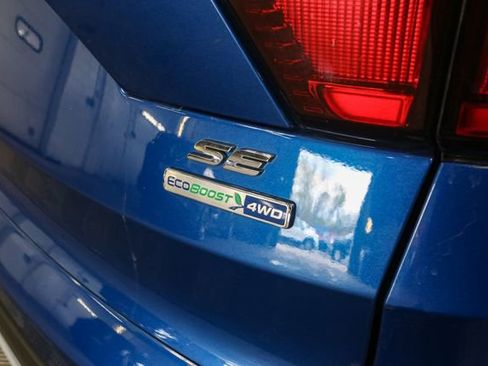 Used 2019 Ford Escape SE AWD/4WD image 10