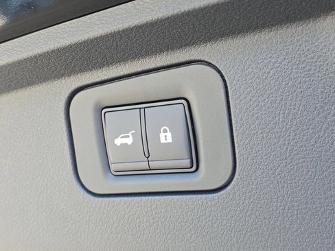 New 2026 Nissan Armada PRO-4X AWD/4WD image 17