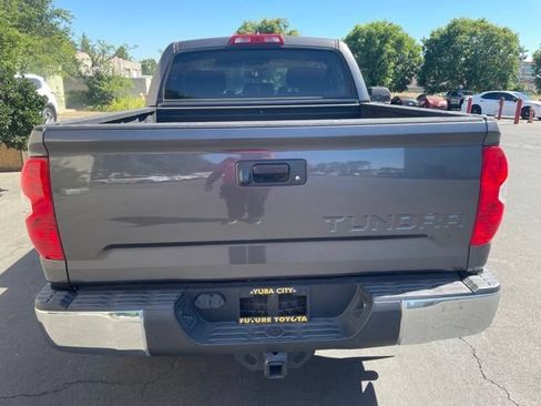 Used 2020 Toyota Tundra SR5 w/ SR5 Upgrade Package RWD image 5