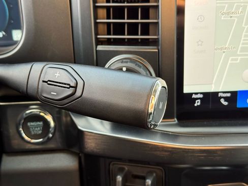 New 2025 Ford F350 Lariat w/ Lariat Ultimate Package image 16