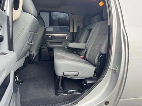 Used 2014 RAM 2500 Big Horn image 29