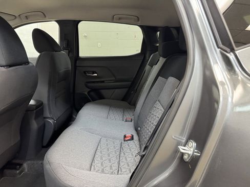 New 2026 Nissan Kicks SV image 15