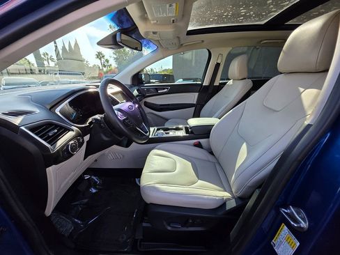 Used 2020 Ford Edge Titanium w/ Equipment Group 301A image 18