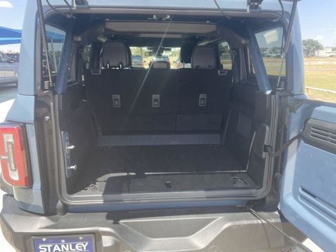 Used 2025 Ford Bronco Outer Banks w/ Sasquatch Package AWD/4WD image 26